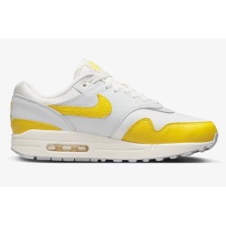 NIKE WMNS AIR MAX 1 TOUR...