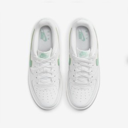NIKE AIR FORCE 1 GS WHITE EMERALD RISE