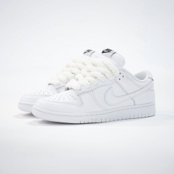 SWEET LACES FLUFFS POLAR BEAR