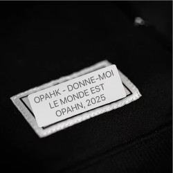 Opahk x Defomanone & Give Me Five Sweat à capuche Rhamsa Main